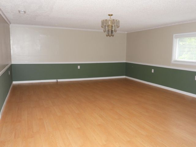 213 Alabama Avenue, Rossville, GA 30741