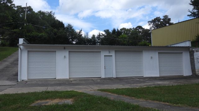 213 Alabama Avenue, Rossville, GA 30741