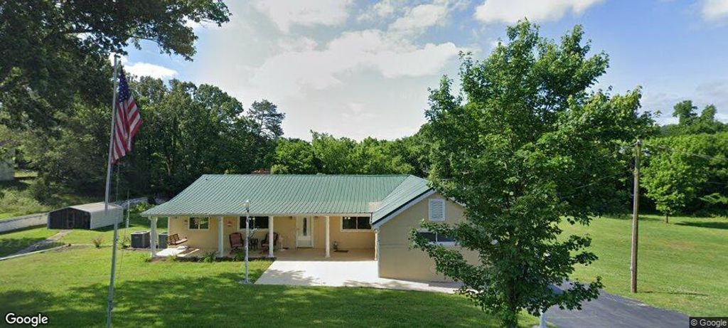 213 Alabama Avenue, Rossville, GA 30741