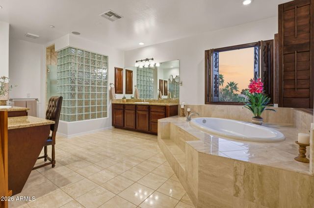 4833 N BARRANCO Drive, Litchfield Park, AZ 85340