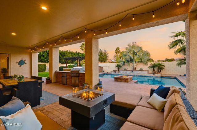 4833 N BARRANCO Drive, Litchfield Park, AZ 85340