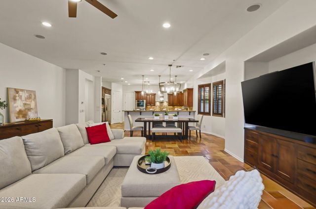 4833 N BARRANCO Drive, Litchfield Park, AZ 85340