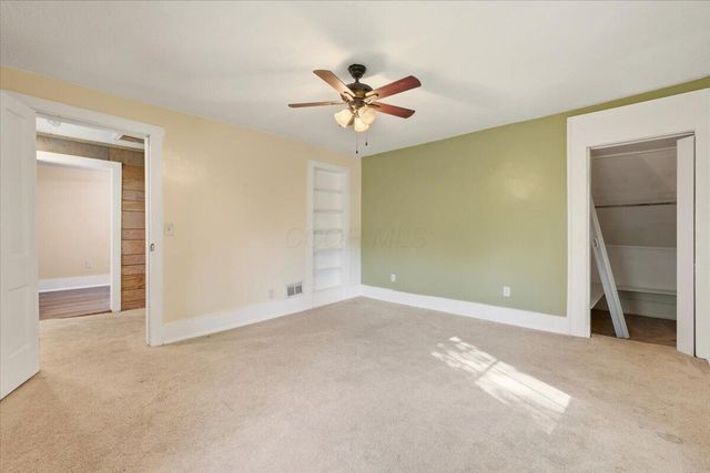 24057 Coshocton Road, Howard, OH 43028