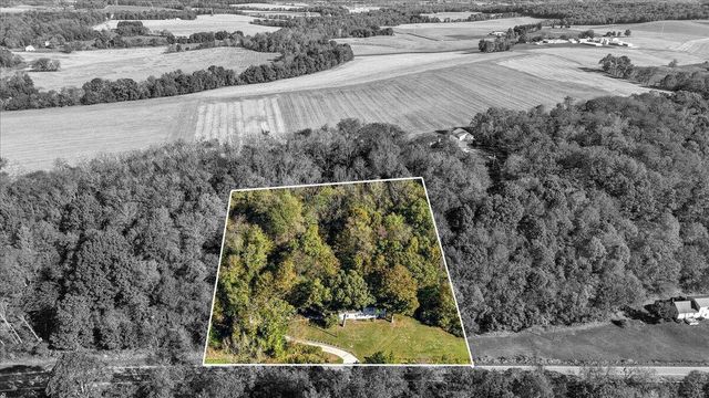 24057 Coshocton Road, Howard, OH 43028