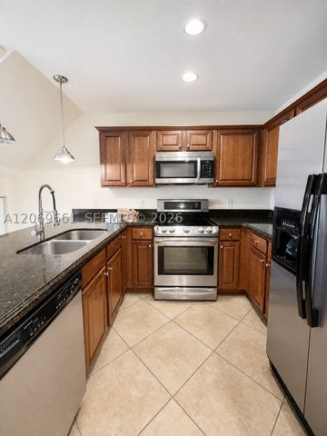 1000 Palm Trl 3, Delray Beach, FL 33483