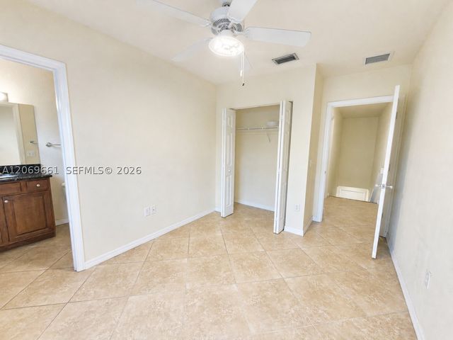 1000 Palm Trl 3, Delray Beach, FL 33483