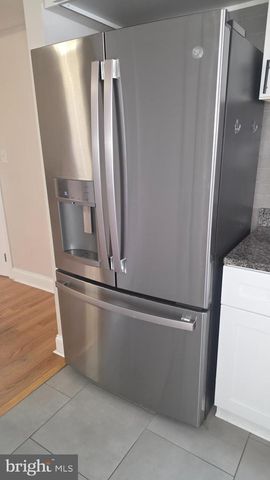 157 CHESAPEAKE ST SW, Washington, DC 20032