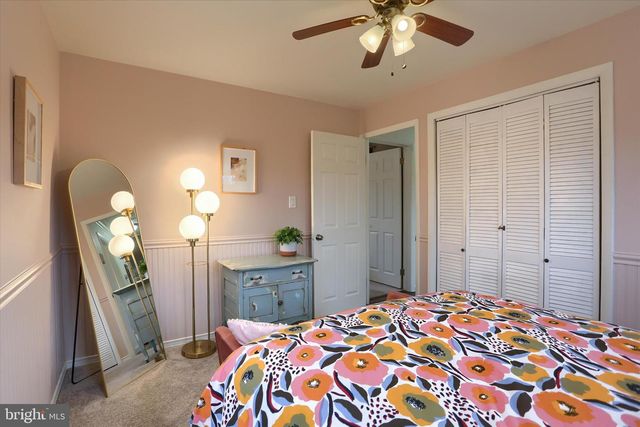 7936 MOYER RD, Harrisburg, PA 17112