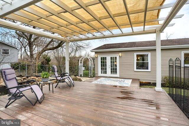 7936 MOYER RD, Harrisburg, PA 17112