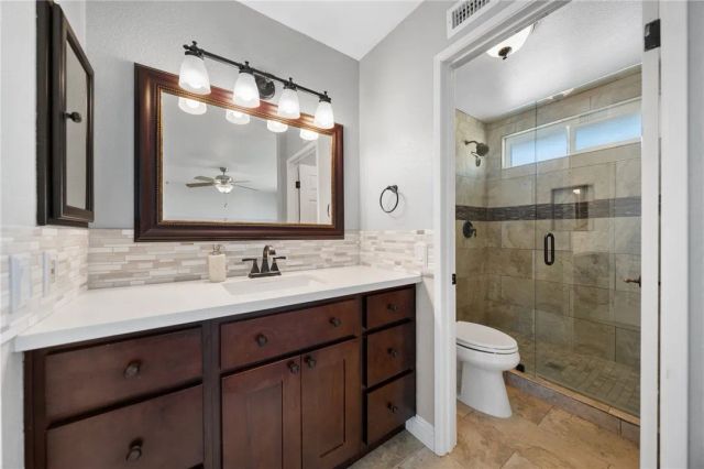 29998 Windward, Canyon Lake, CA 92587