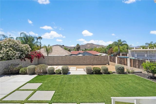 29998 Windward, Canyon Lake, CA 92587