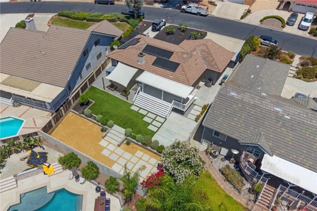 29998 Windward, Canyon Lake, CA 92587