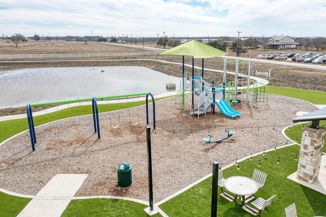 313 Marty Allen LOOP, Jarrell, TX 76537