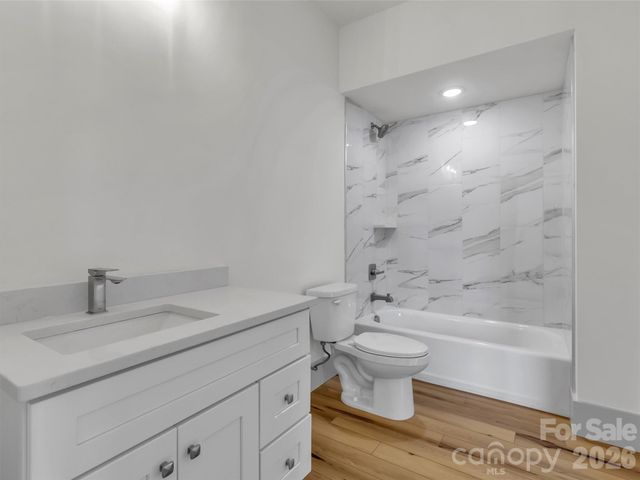 185 Kadire Drive, Waynesville, NC 28785