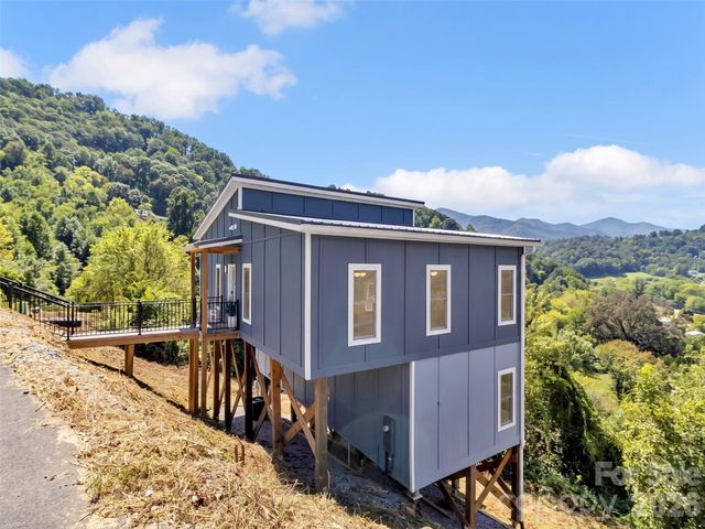 185 Kadire Drive, Waynesville, NC 28785