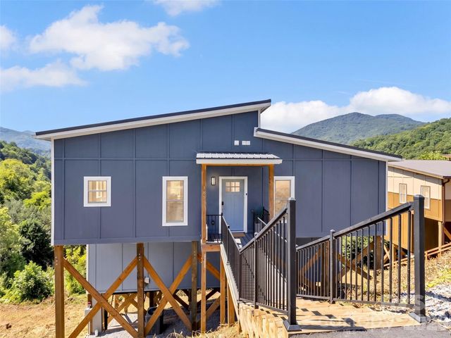 185 Kadire Drive, Waynesville, NC 28785