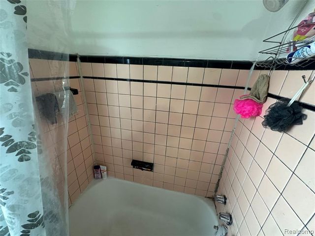 19944 Hull Street, Highland Park, MI 48203