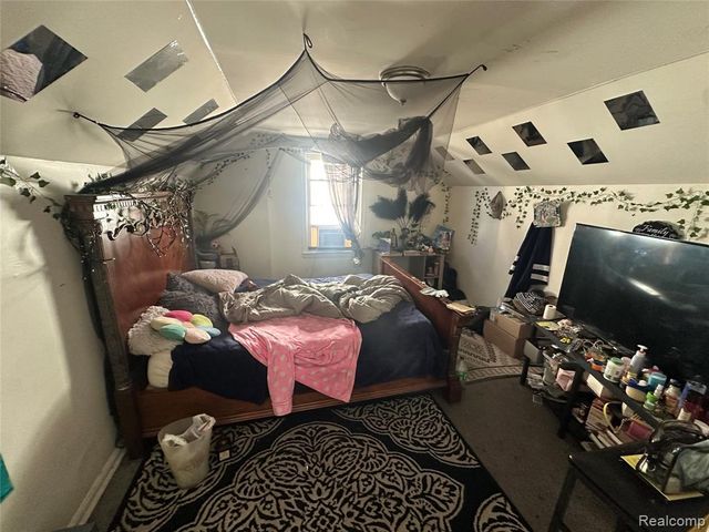 19944 Hull Street, Highland Park, MI 48203