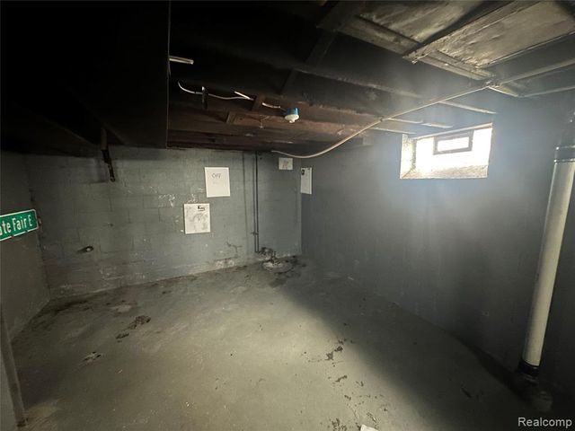 19944 Hull Street, Highland Park, MI 48203