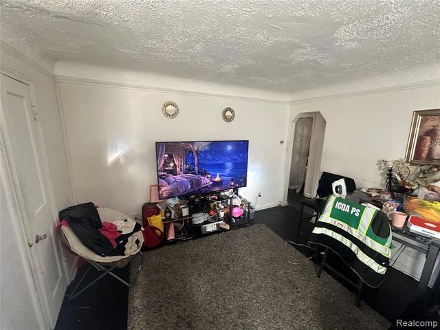 19944 Hull Street, Highland Park, MI 48203