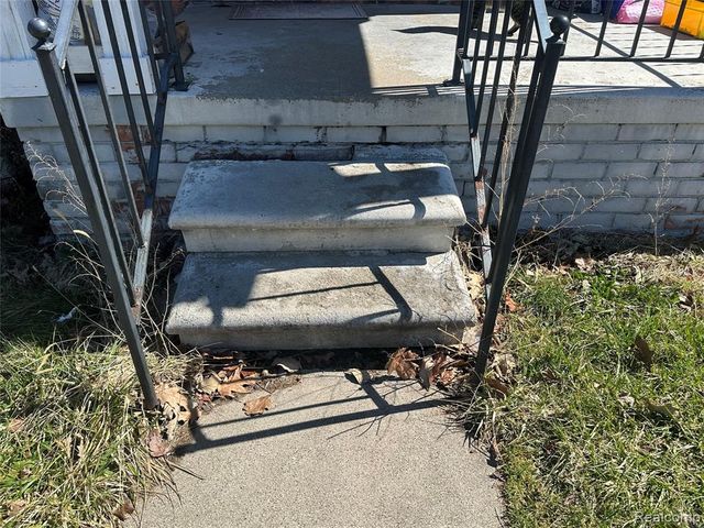 19944 Hull Street, Highland Park, MI 48203