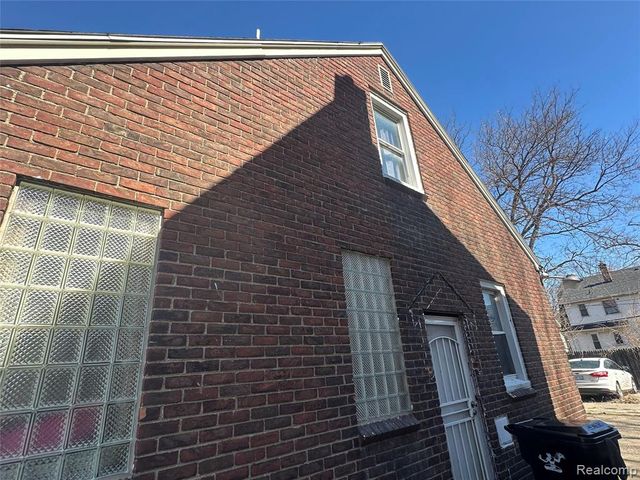 19944 Hull Street, Highland Park, MI 48203