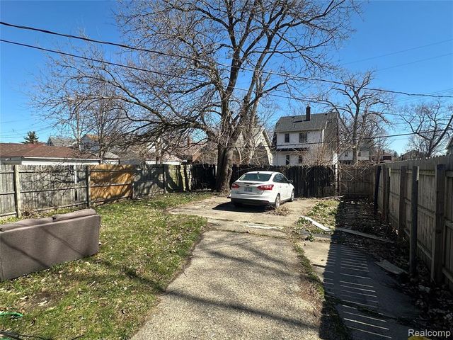 19944 Hull Street, Highland Park, MI 48203