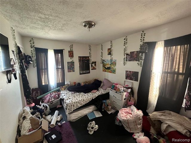 19944 Hull Street, Highland Park, MI 48203