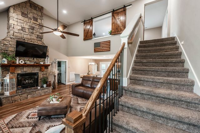846 Clark Hollow Rd, Westmoreland, TN 37186
