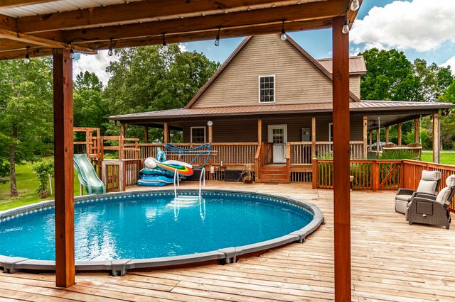 846 Clark Hollow Rd, Westmoreland, TN 37186