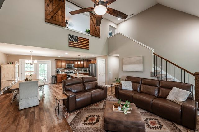 846 Clark Hollow Rd, Westmoreland, TN 37186