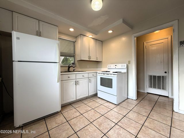 1338 WOLFE Street 2, Jacksonville, FL 32205