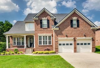8825 Caswick Ct, Nolensville, TN 37135