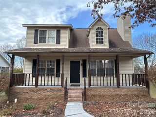 3805 Rosedown Drive, Matthews, NC 28105