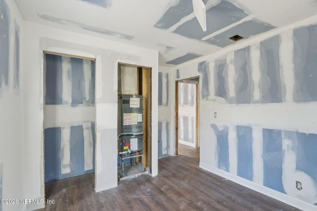 6965 DUNN Avenue, Jacksonville, FL 32219