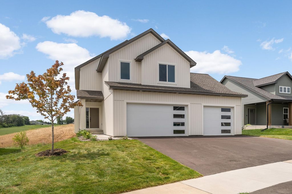 8292 186th Street W, Lakeville, MN 55044 — exterior