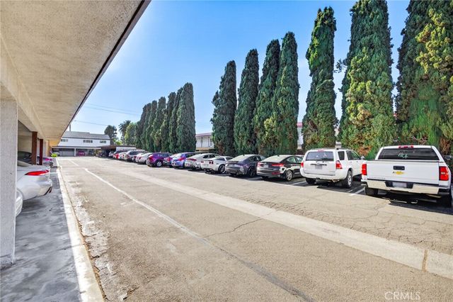 2521 W Sunflower H6, Santa Ana, CA 92704
