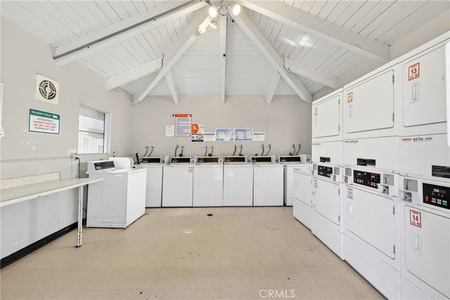 2521 W Sunflower H6, Santa Ana, CA 92704