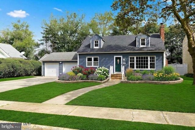9 HEDGE ST, Toms River, NJ 08753