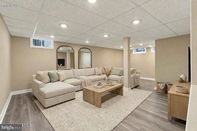 9 HEDGE ST, Toms River, NJ 08753