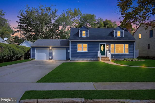 9 HEDGE ST, Toms River, NJ 08753