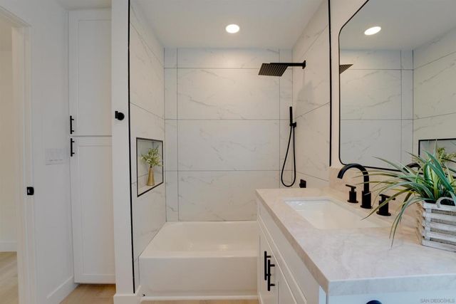 14911 Espola Rd, Poway, CA 92064