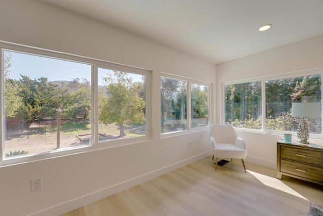 14911 Espola Rd, Poway, CA 92064