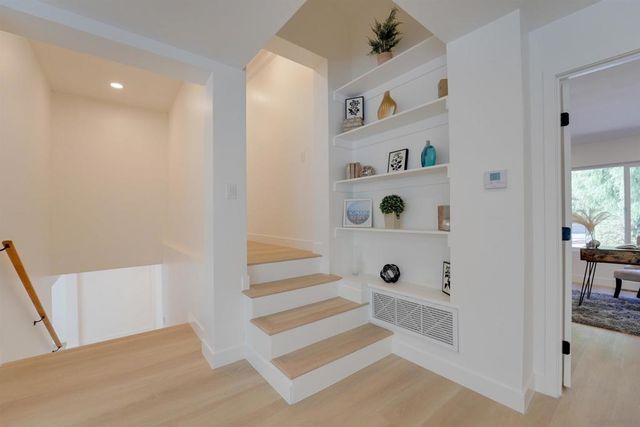 14911 Espola Rd, Poway, CA 92064