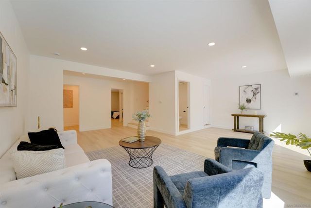 14911 Espola Rd, Poway, CA 92064