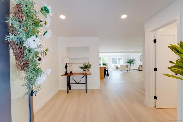 14911 Espola Rd, Poway, CA 92064