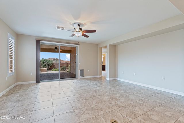 10088 S Black Surrey Drive, Vail, AZ 85641