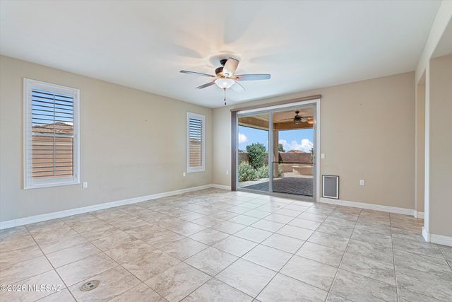 10088 S Black Surrey Drive, Vail, AZ 85641