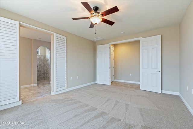 10088 S Black Surrey Drive, Vail, AZ 85641