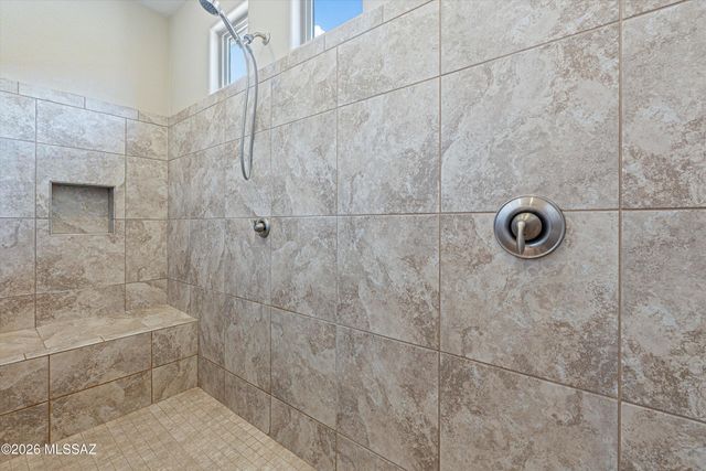 10088 S Black Surrey Drive, Vail, AZ 85641